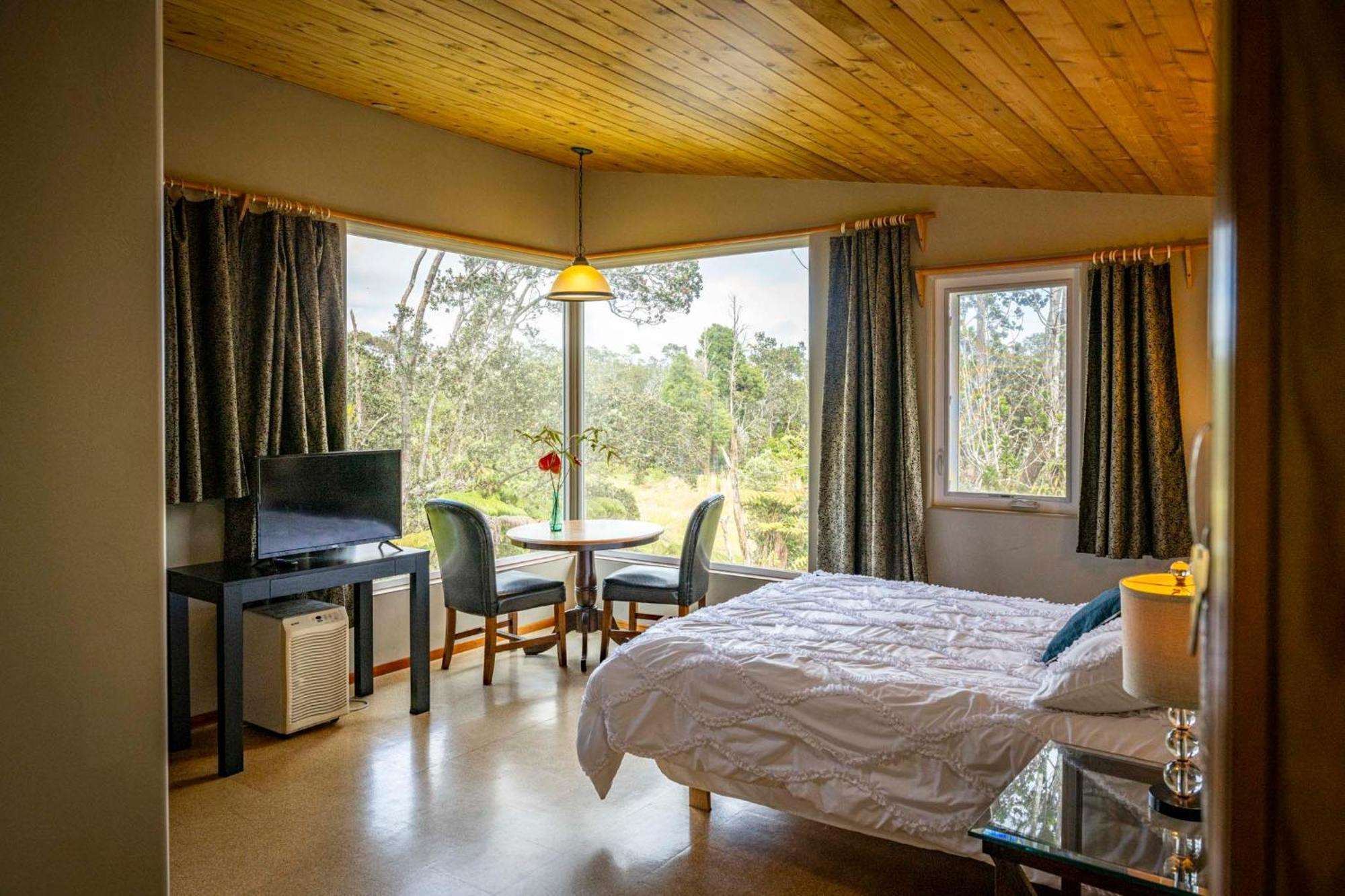 Volcano Inn Bed N Breakfast Eksteriør billede