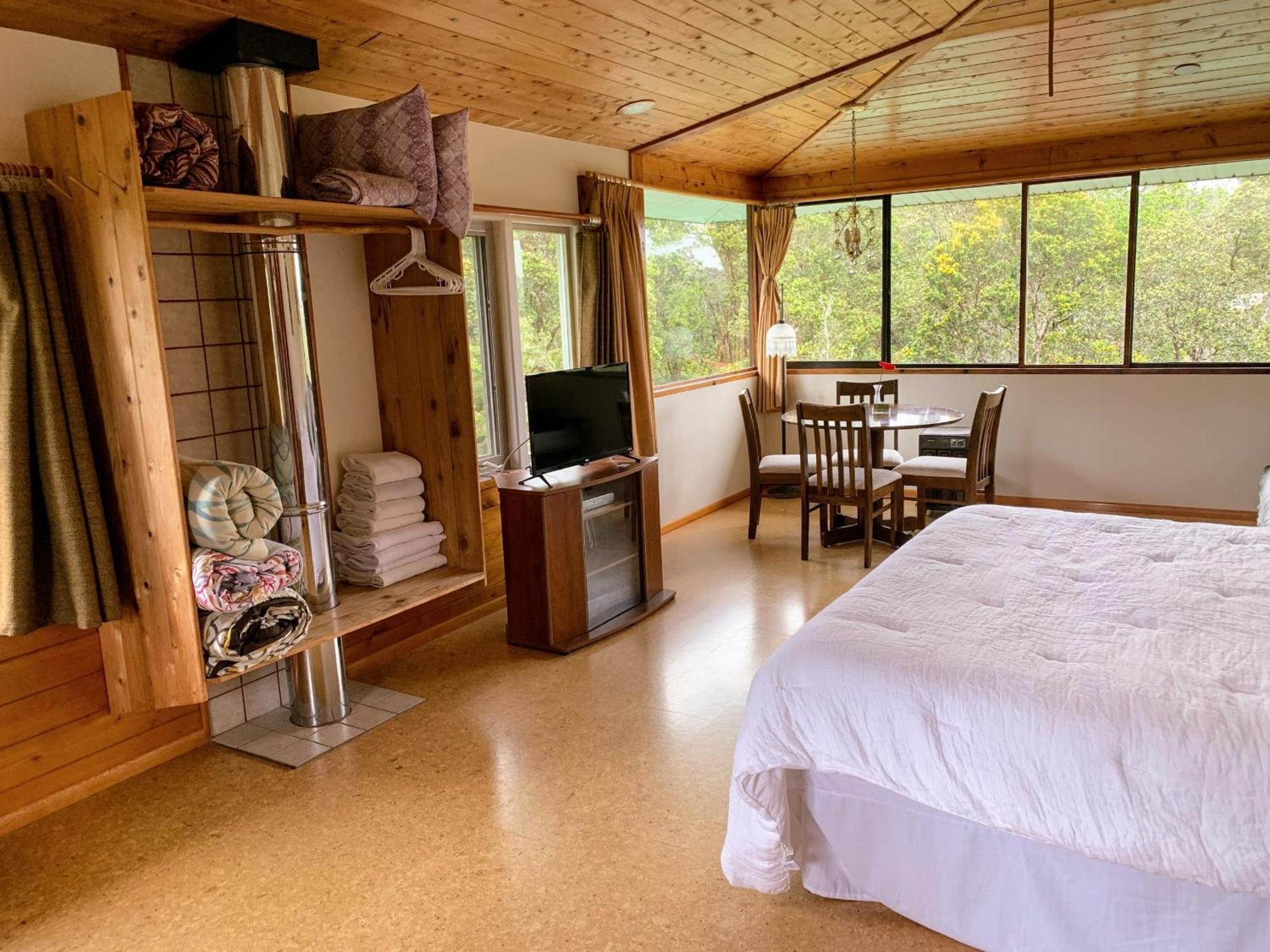 Volcano Inn Bed N Breakfast Eksteriør billede